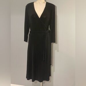 Chico’s Travelers Roland Faux Wrap Dress black Womans size medium